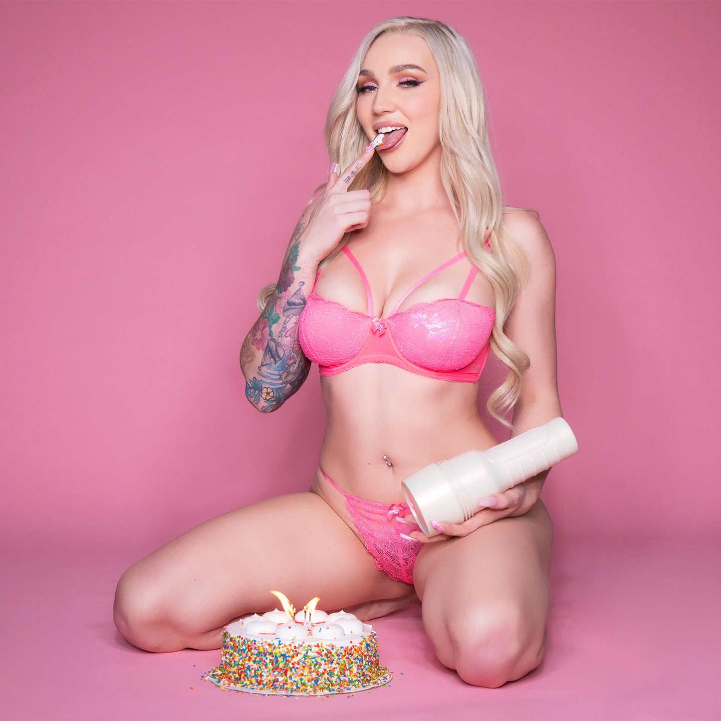 Kendra Sunderland Edición Tarta de Cumpleaños